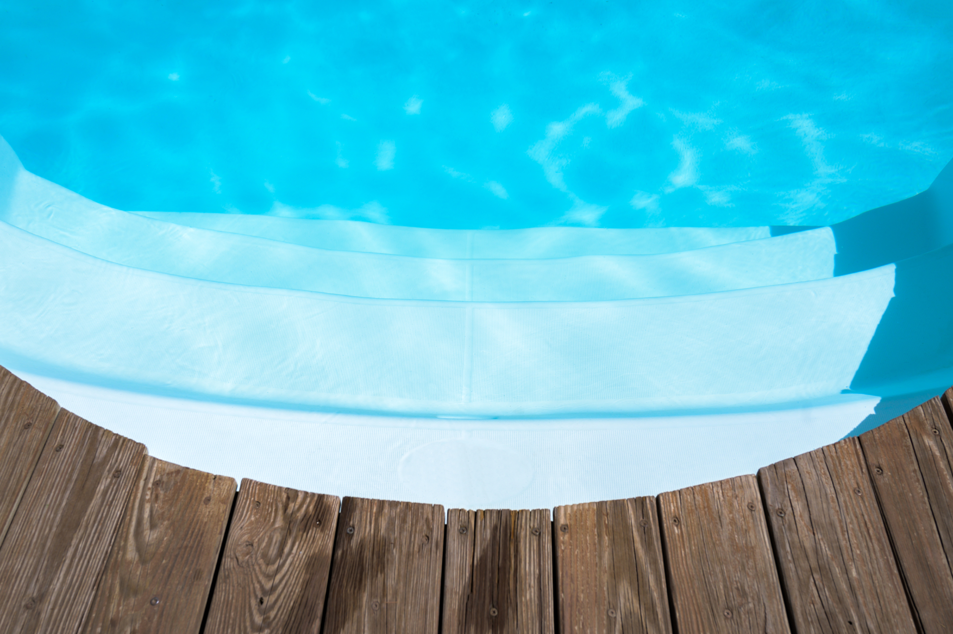 Swimming pool access stairs